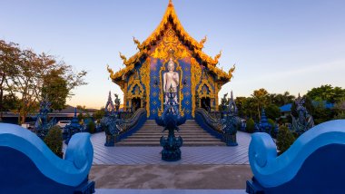 Chiang Rai 3 Temples – Blanc, Bleu & Maison Noire