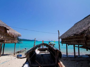Village Moken Surin 2J/1N • Immersion Culturelle Authentique