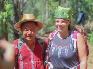 Randonnée Mae Sapok 1 Jour – Immersion chez les Karen