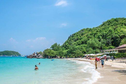 Des vacances de six jours entraînent un boom touristique à Pattaya