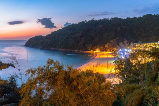 1. Phuket : Un joyau exotique aux mille merveilles