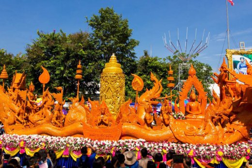 Le Festival des Bougies à Ubon Ratchathani